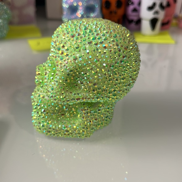 Bling Skeleton - Picture 2 of 4